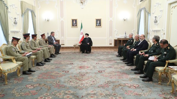رئیسی: راهبرد ایران تبدیل مرز‌های امنیتی به مرز‌های امن و اقتصادی است