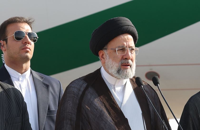 رئیسی: برخی مشکلات مردم ما را رنج می‌دهد