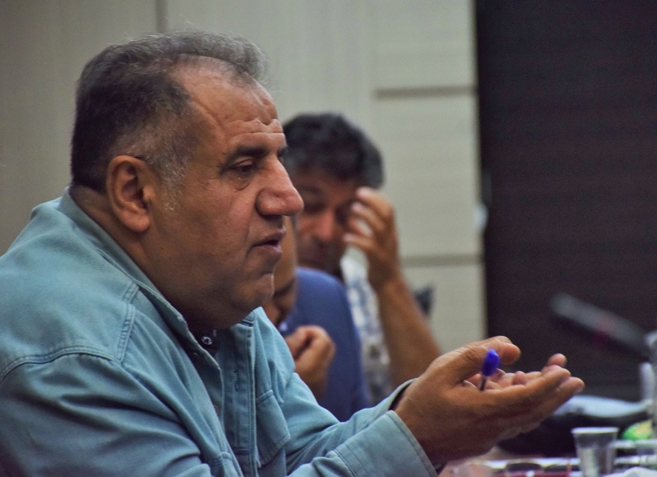 علی خسروی: باید رئیس جمهور ورود کند!
