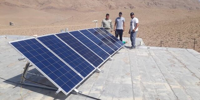 ۱۰۲ سامانه خورشیدی در شهر علی اکبر هامون در حال نصب است