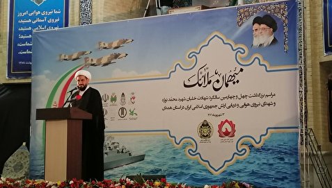 امام‌جمعه همدان: دشمن قادر به براندازی جمهوری اسلامی نیست
