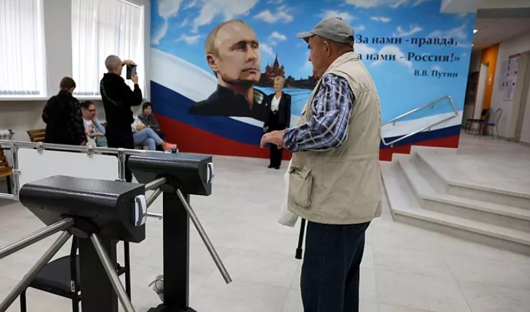 انتخابات نمایشی در خاک اوکراین؛ شورای اروپا اقدام روسیه را محکوم کرد