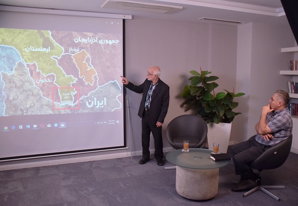 با تصرف استان سیونیک توسط باکو، ارمنستان از همسایگی با ایران خارج و ترکیه به صورت زمینی به آذربایجان وصل می‌شود