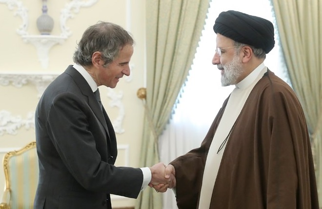 درخواست گروسی برای دیدار با رئیس‌جمهور ایران
