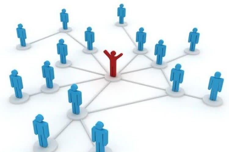 روابط عمومی علمی و با تجربه عامل اصلی ارتباط موثر درون سازمانی حوزه صنعت