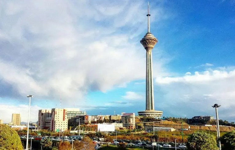 کیفیت هوای تهران در اولین روز هفته