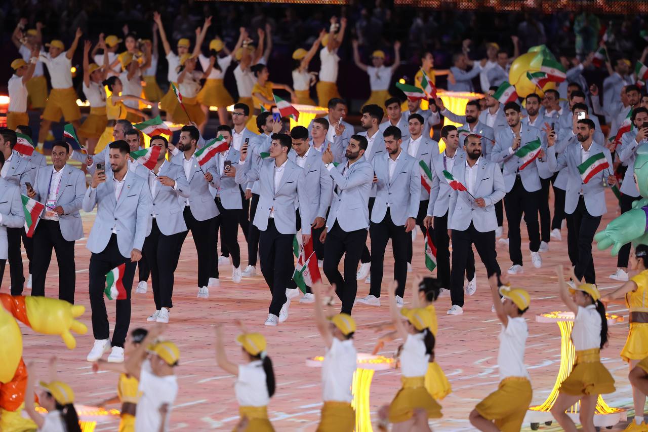 رژه کاروان ایران در هانگژو +عکس و ویدیو