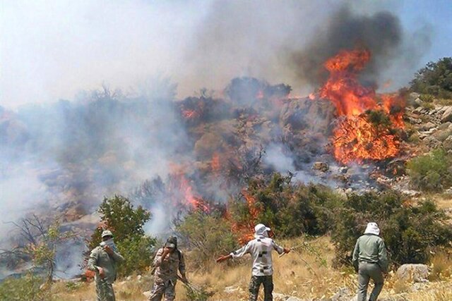 آتش‌سوزی گتسرده در جنگل‌ها و مراتع «باشت»