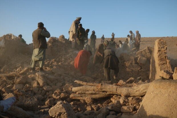 زلزله افغانستان؛ تلفات به ۵۰۰ نفر رسید