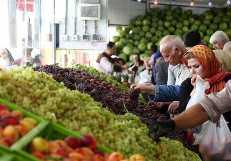 قیمت میوه و صیفی در بازار؛ موز ۶۹ هزار تومان
