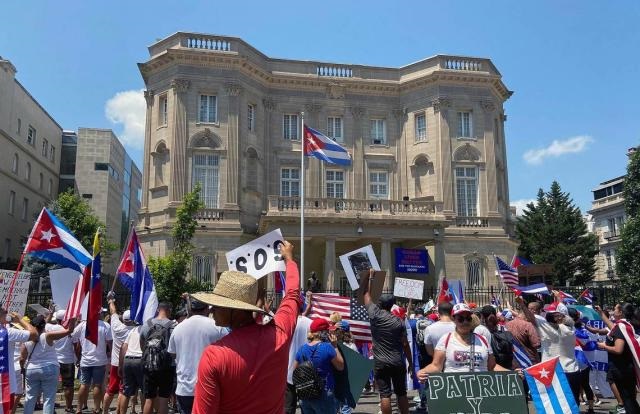 حمله به سفارت کوبا در آمریکا
