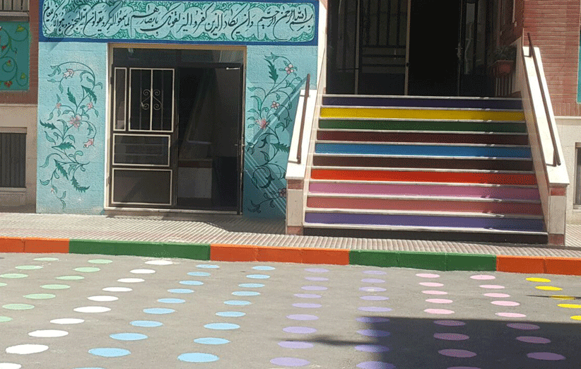 رنگ آمیزی ۵۰ هزار مترمربع جداره‌های مدارس تهران