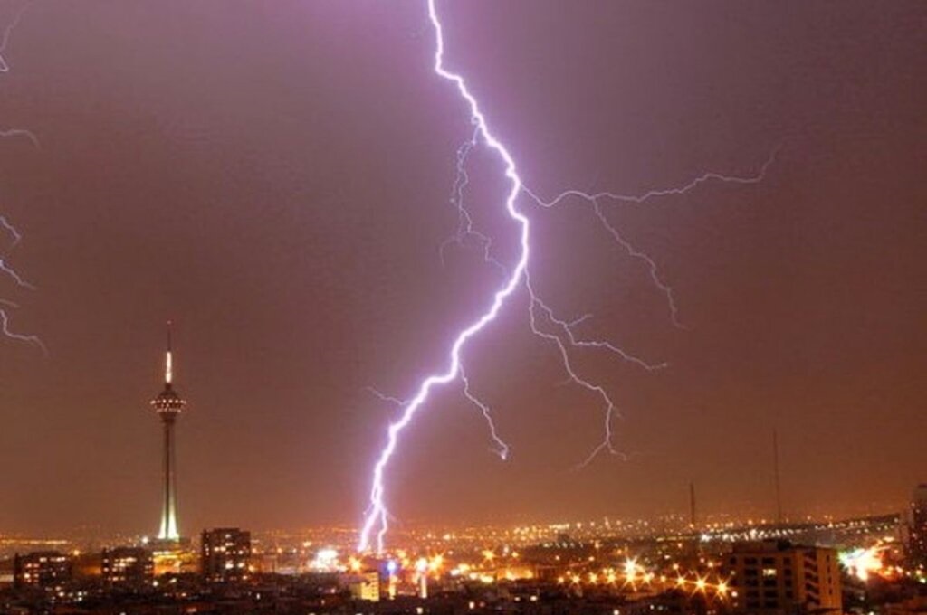 هوای تهران؛ منتظر باران و رعدوبرق باشید