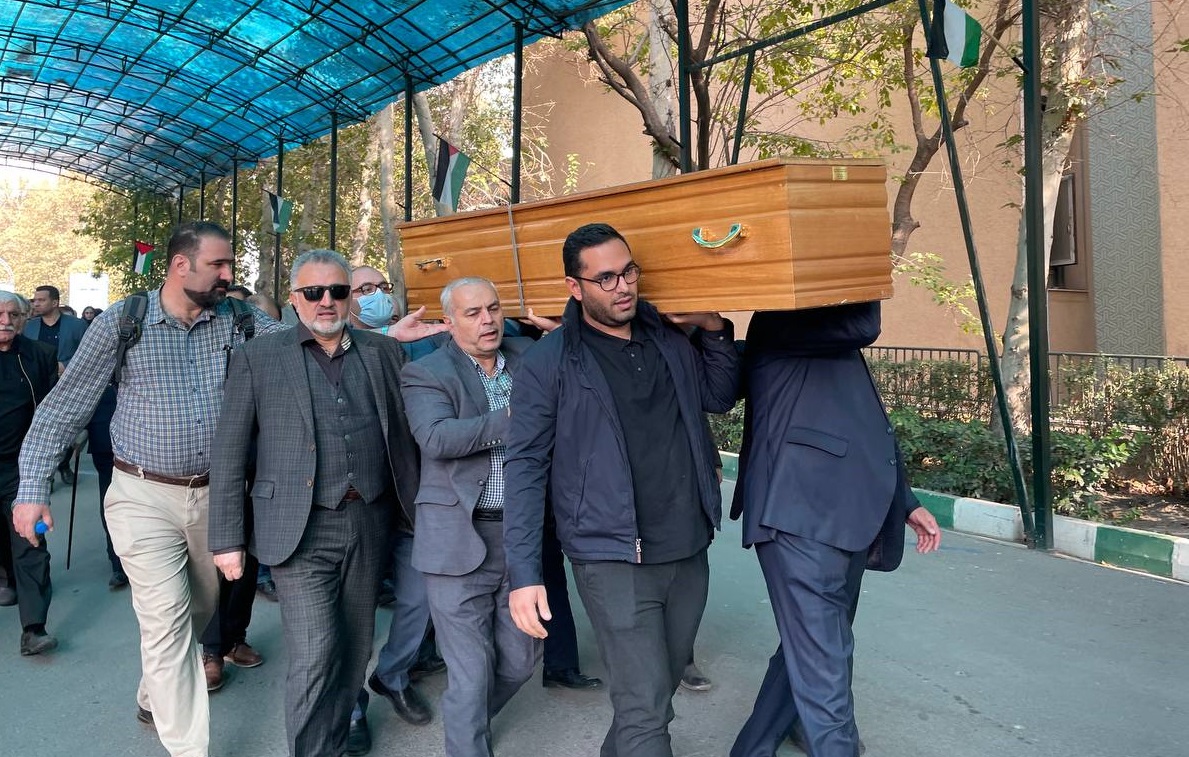 مراسم تشییع پیکر مرحوم باوند برگزار شد