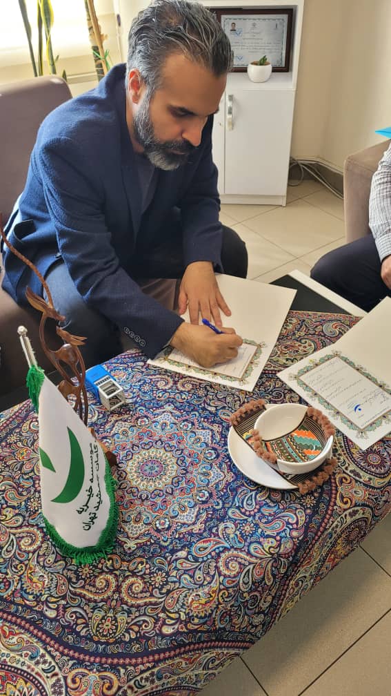 امضای تفاهم نامه‌ی ساخت و تکمیل مدرسه‌ی ۱۲ کلاسه در چهاردانگه شهرستان تهران