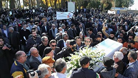 سفرنامه‌طورِ یک روزنامه‌نگار ایران‌گرا؛ از تهران به نیشابور تا به مشهد و بجنورد