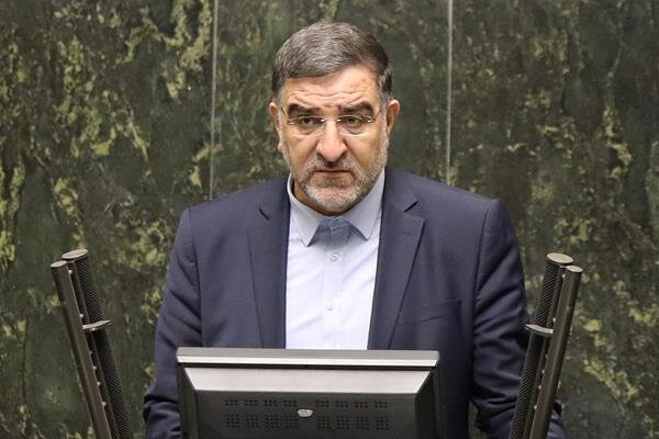 افزایش ۱۸ درصدی حقوق هیچ مشکلی را حل نمی‌کند