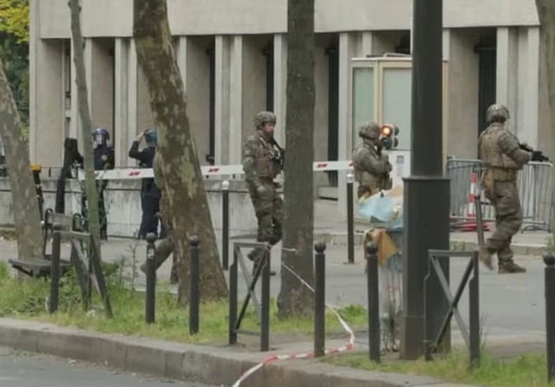 حادثه امنیتی مقابل کنسولگری ایران در پاریس/ یک مرد تهدید به «انفجار خود» کرد +ویدیو