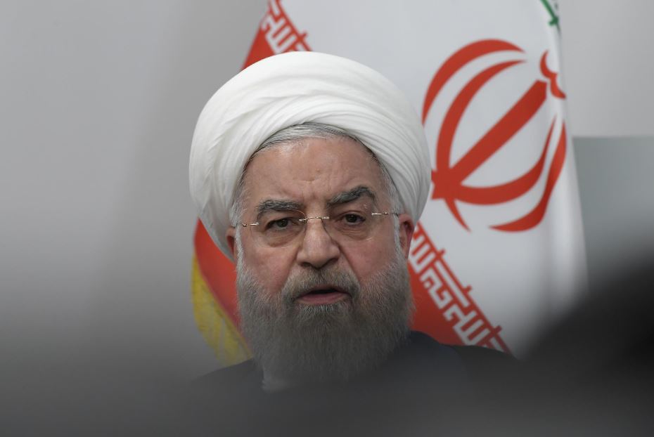 رسانه حسن روحانی: کیهان بپرسد چرا جلسه فرماندهان لغو شد؟
