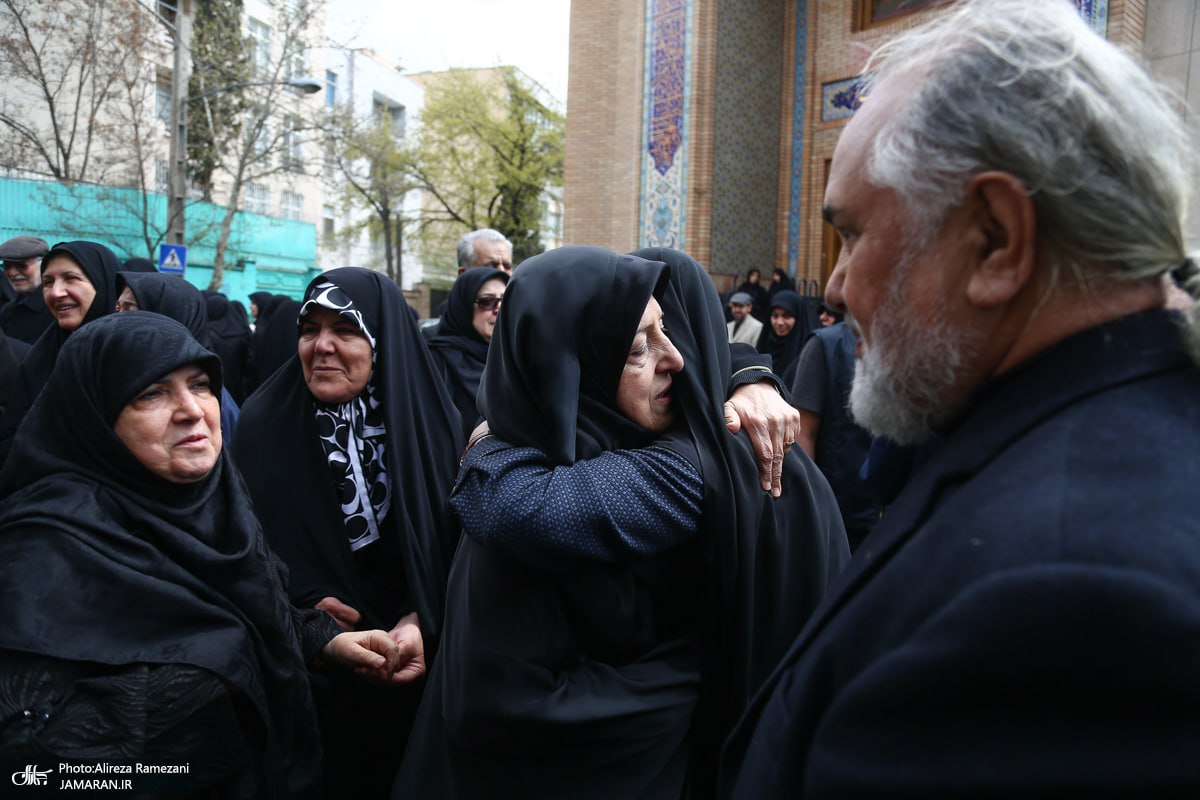 حضور محمد خاتمی در منزل مرحوم زهرا شجاعی +تصاویر