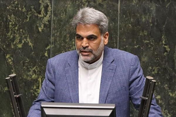 توسلی: حداقل انتظار مردم برخورد با عاملان فساد است