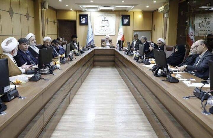 دادستان کل کشور
