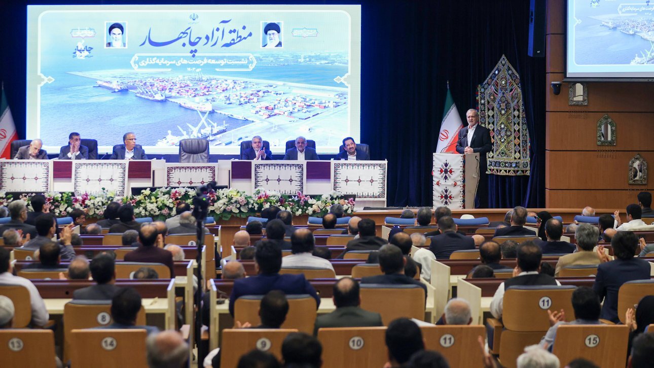 امروز گرفتار تحریم‌ها، دعوا‌ها و نگاه‌های محدود هستیم