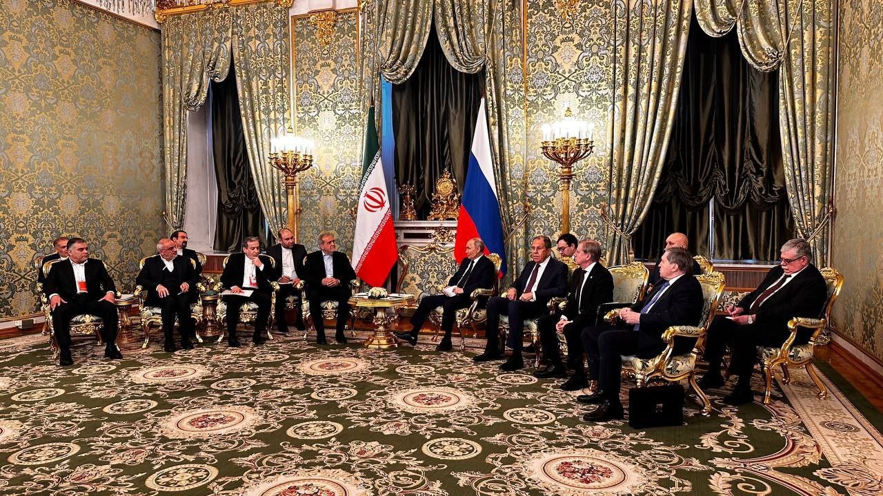 دیدار پزشکیان و پوتین در مسکو +عکس و ویدیو