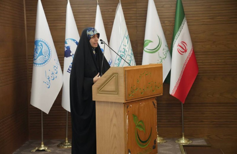 تقدیر از پژوهشگران برگزیده سال در رویداد «پژوهش، پیشگام پیشرفت»