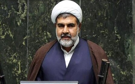 غضنفرآبادی: در مسائل اقتصادی وسیاست خارجی، وجود دوگانگی خطرناک است