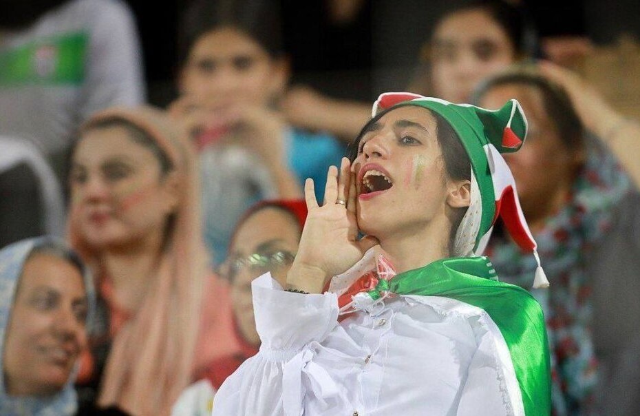 ذوب‌آهن - پرسپولیس؛ ورود زنان ممنوع است!