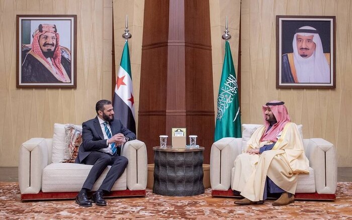 احمد الشرع در ریاض با بن‌سلمان دیدار کرد +ویدیو