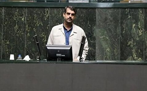 رئیسی: حتما باید مستاجران به خیابان‌ها بریزند؟