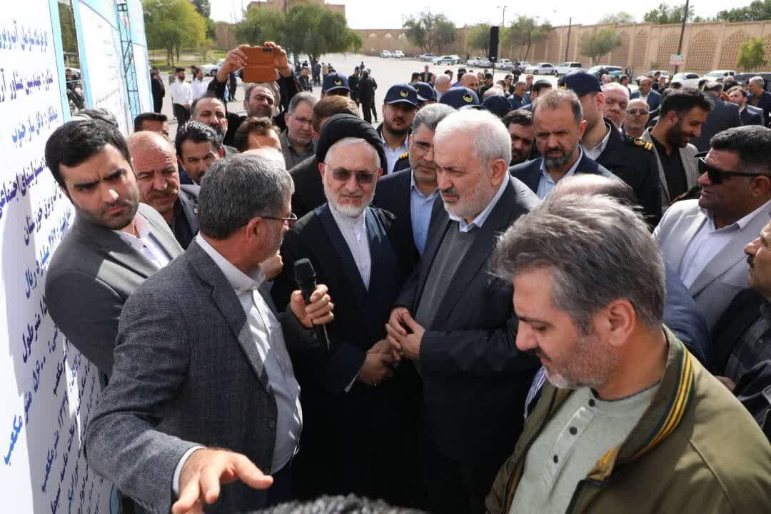 وعده وزیر برای تابستان ۱۴۰۴؛ قطعی برق نداریم