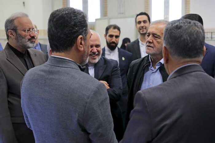 دلواپسان علیه منافع ملی