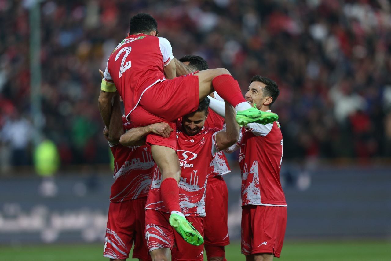 پرسپولیس ۲ - ۰ تراکتور؛ کورس قهرمانی داغ شد!