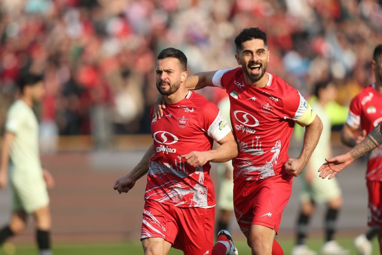 پرسپولیس ۲ - ۰ تراکتور؛ کورس قهرمانی داغ شد!