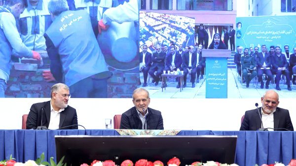 پزشکیان: ترامپ نمی‌تواند کاری کند/ برخی تصور می‌کنند رئیس‌جمهور دارای قدرتی جادویی است