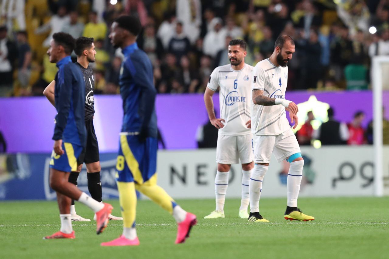 بازیکنان استقلال ذهنی به النصر باخته بودند!