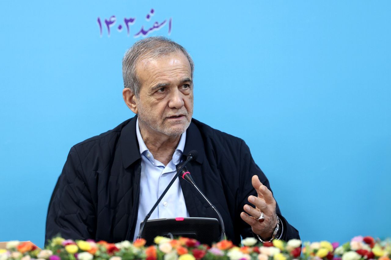کاهش مصرف بنزین و آلودگی هوا با بهبود حمل و نقل عمومی/ در گنج خوابیده‌ایم، اما مشکل داریم