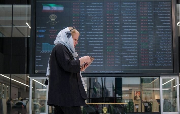 وضعیت بورس؛ خروج بیش از ۶۰۰ میلیارد تومان