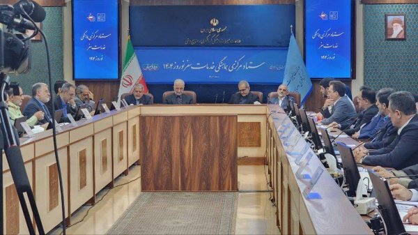 حضور پزشکیان در ستاد مرکزی هماهنگی خدمات سفر