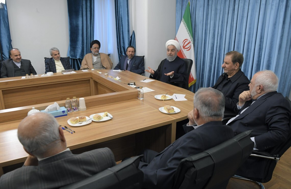 حسن روحانی: صداوسیما در اختیار ملت نیست/ این چه بساطی است در کشور درست کرده‌ایم؟