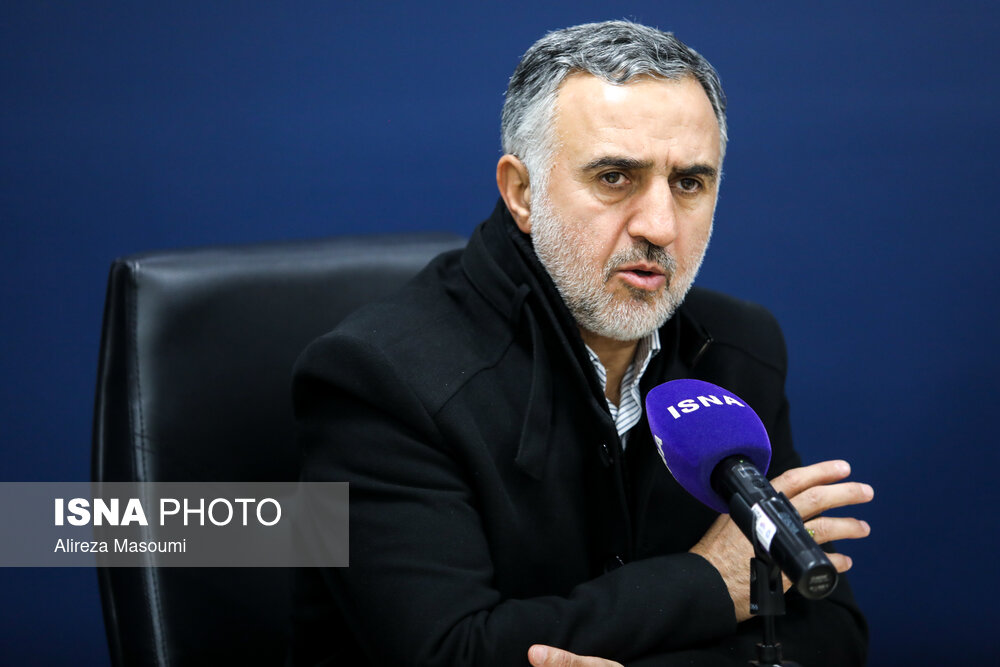 مبارزه میدانی با فساد اداری از اولویت‌های بهارستان دوازدهم است