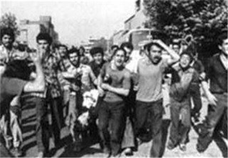 به‌یاد معلم شهید «ابوالحسن خانعلی»؛ «کشتند یک معلم را»