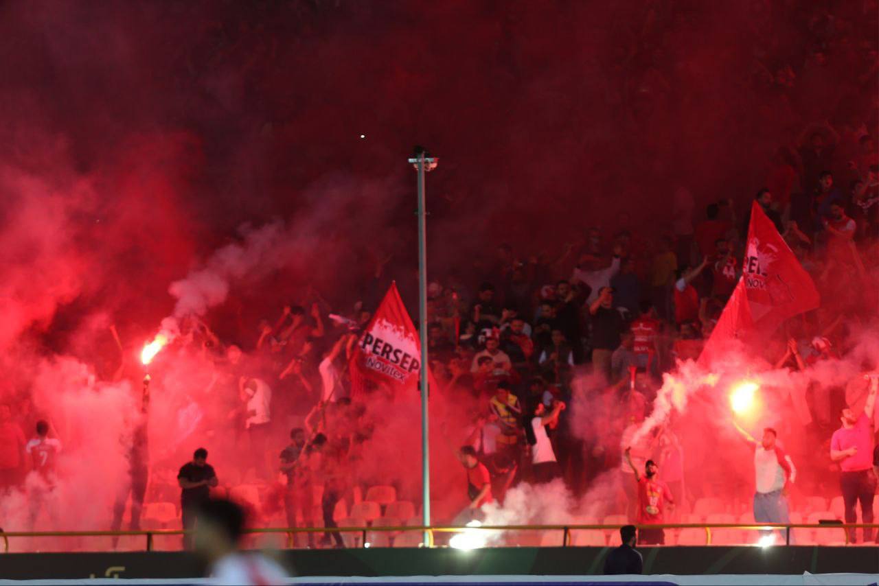 پرسپولیس ۰ - ۰ سپاهان؛ با جنگ و دعوا جام نمی‌گیرید!