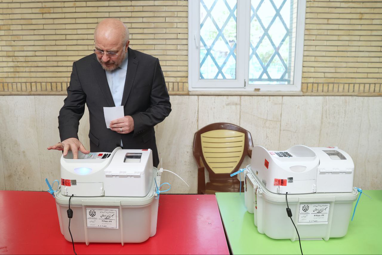 دور دوم انتخابات مجلس؛ تازه‌ترین آمار از برگزاری الکترونیکی
