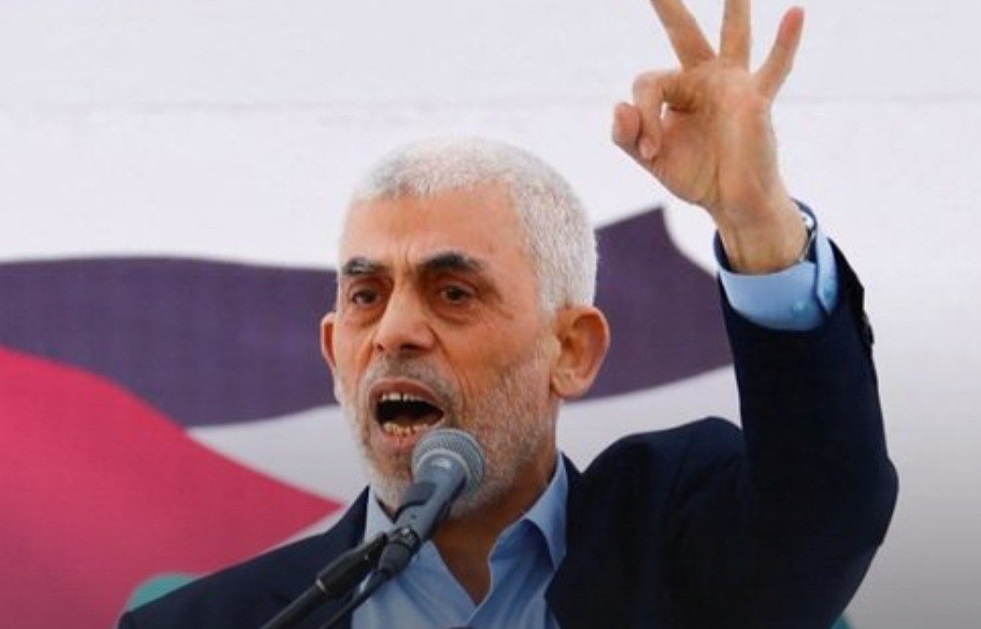 ادعای دو مسوول اسرائیلی درباره یحیی السنوار