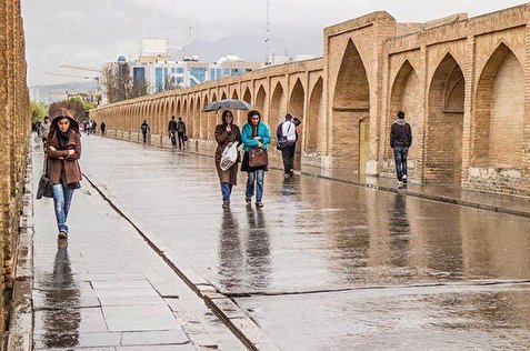 جبران کم‌بارشی پاییز با بارش‌های بهاری در اصفهان