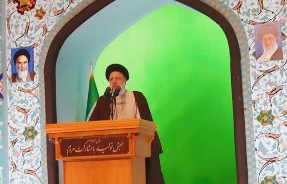 رئیسی در مصلی: امروز همه در مقابله با فساد اجماع دارند